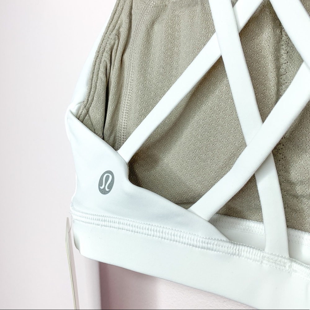 *SOLD* lululemon Free to Be  Serene Bra - Picture 10 of 11